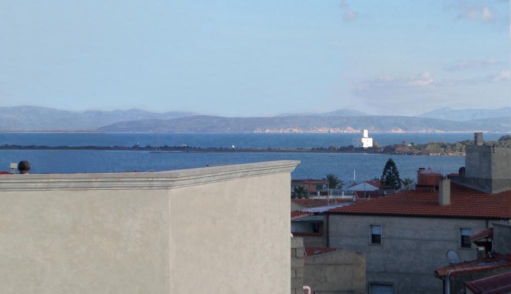 Appartamento The Blue Lighthouse SantʼAntìoco Camera foto
